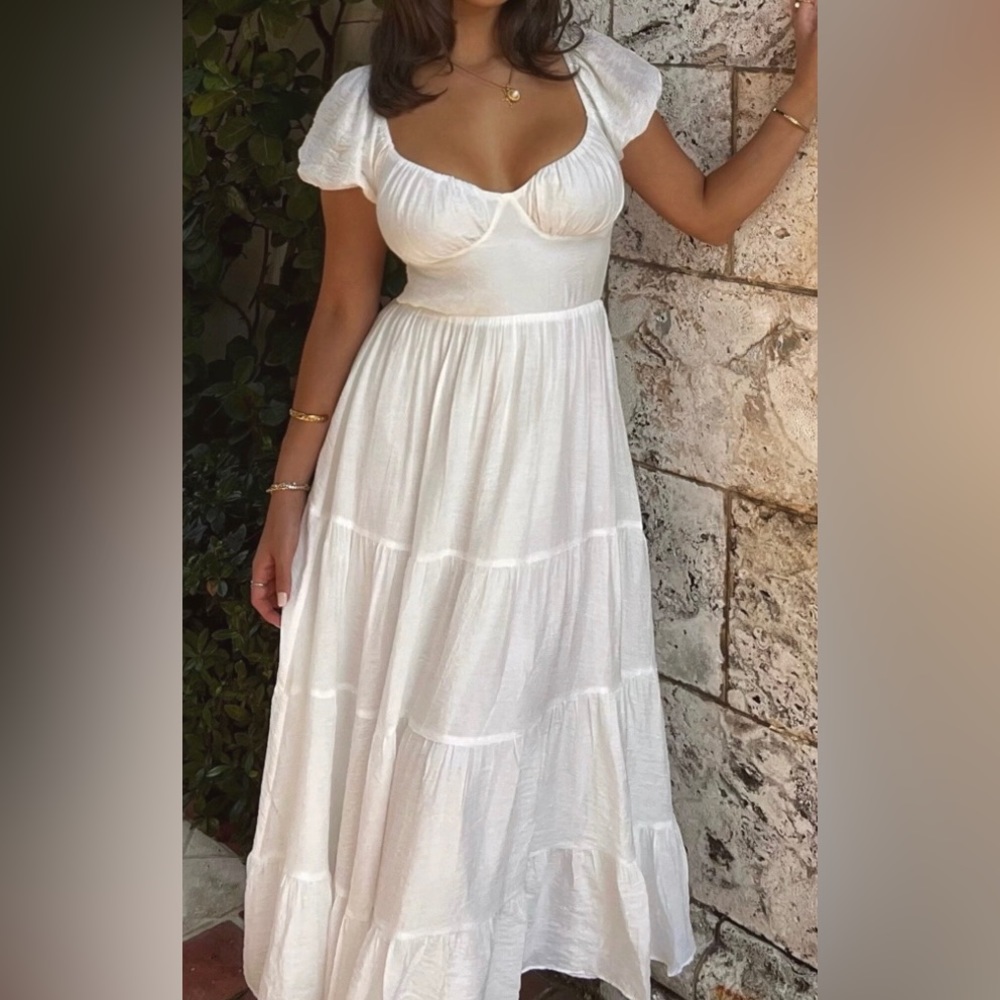 Showpo Anita Dress | White | Size 8